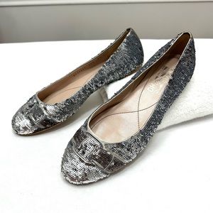 Salvatore Ferragamo Silver Sequin Vara Bow Ballet Flats Size 7.5